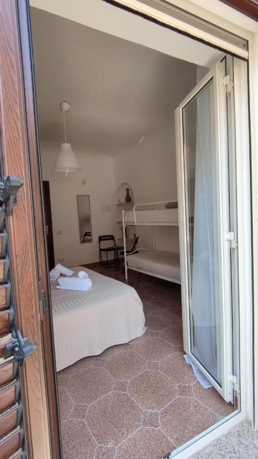 Casa Vacanze U Curtigghiu Чефалу Екстериор снимка