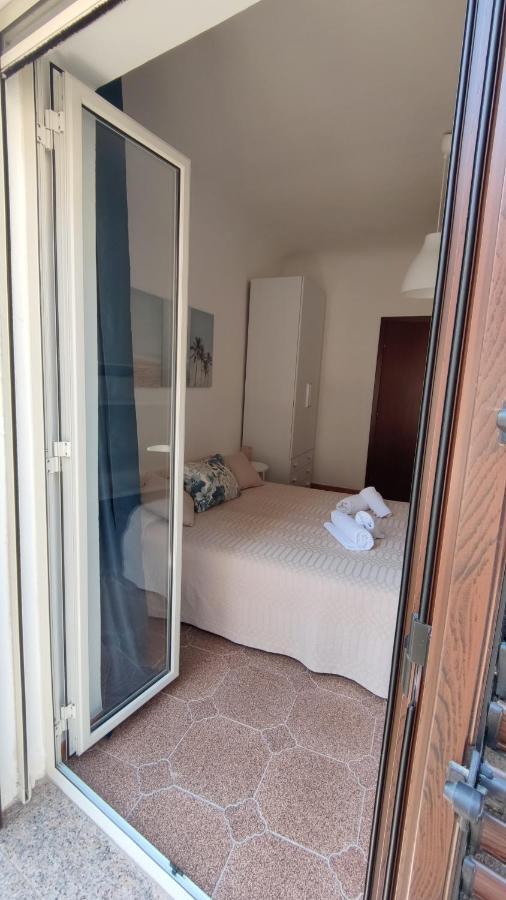 Casa Vacanze U Curtigghiu Чефалу Екстериор снимка