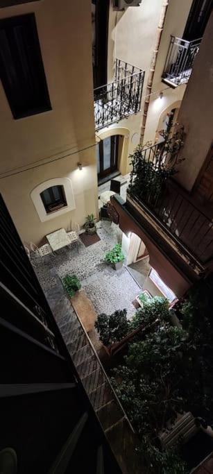 Casa Vacanze U Curtigghiu Чефалу Екстериор снимка
