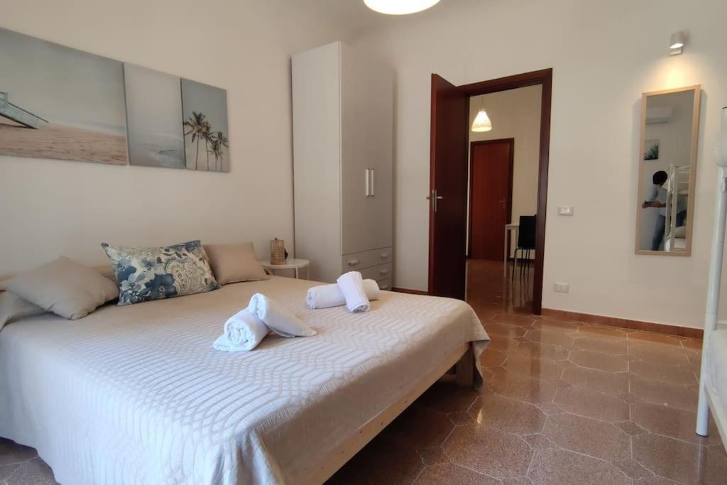 Casa Vacanze U Curtigghiu Чефалу Екстериор снимка
